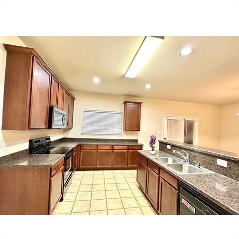 Photo - 8649 Star Thistle Dr