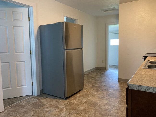 Photo - 140-144 S. Park St. Unit 140