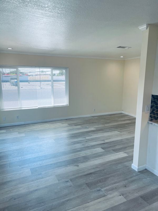 Photo - 1129 N Barston Ave