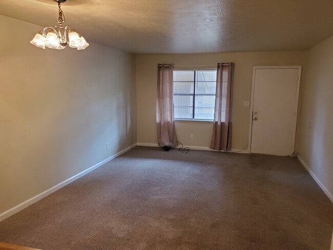 Photo - 1725 Marion Ave