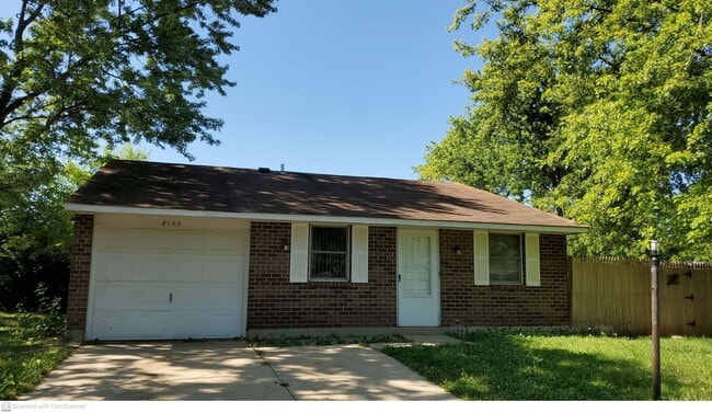 Building Photo - Cozy 3 Bed, 1 Bath, Convenient to I-70 and... Rental