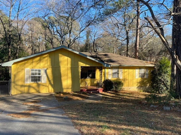 Great Location! - Great Location!