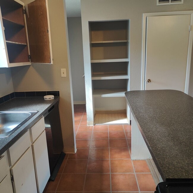 Photo - SHORT TERM RENTAL! 3BR/1.5BA Condo Walking Distance to CU