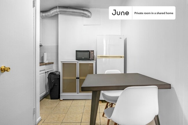 Photo - Room in Shared 3 bed/1 bath home Unit C