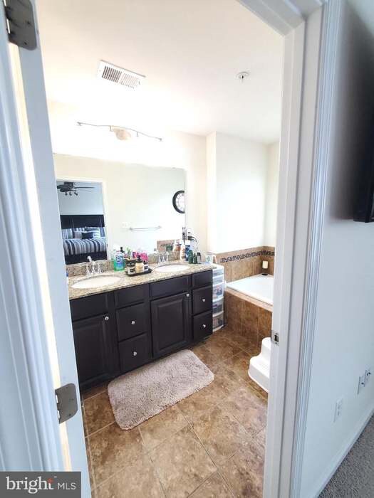 Photo - 5409 Double Day Ln