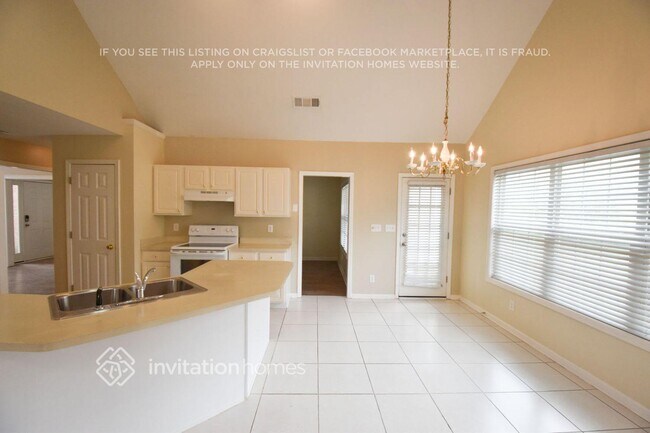 Photo - 2380 Thornberry Dr