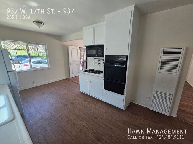 Photo - 937 W 17th St Unit 937