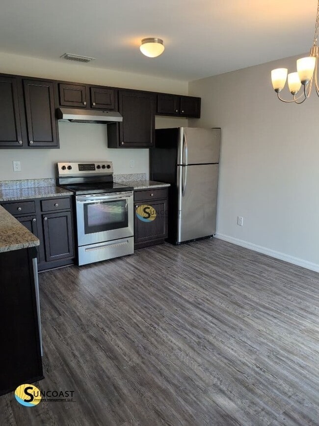 Photo - 11341 Poplin Ave Apartamento