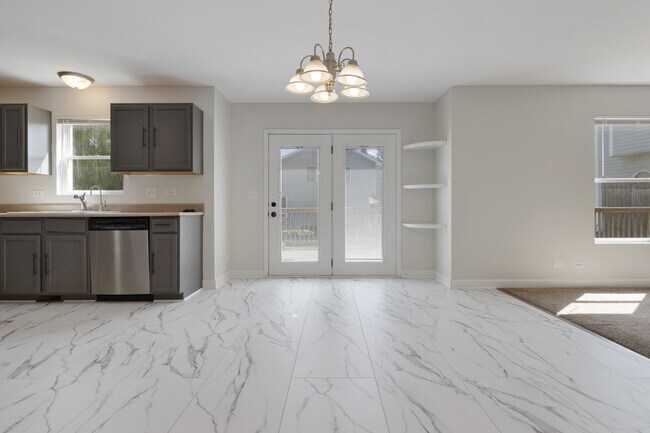 Photo - 399 Fulton St