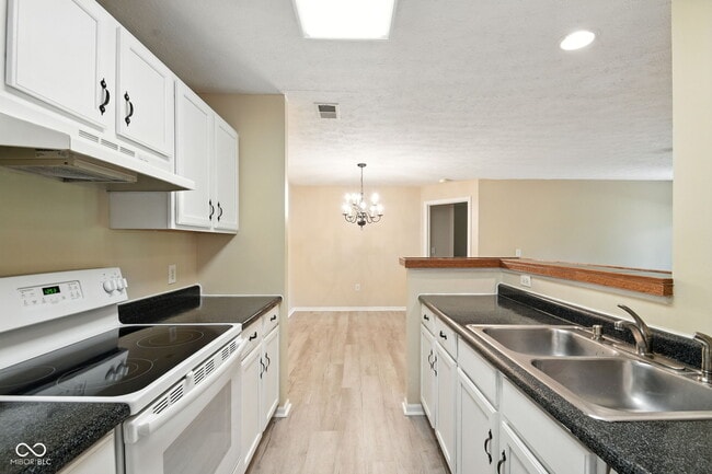 Photo - 12598 Tennyson Ln Unit # 102