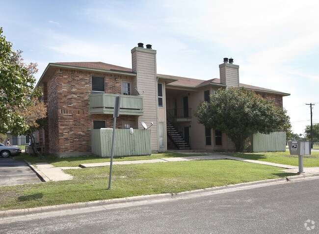 Photo - Bull Run Apartments