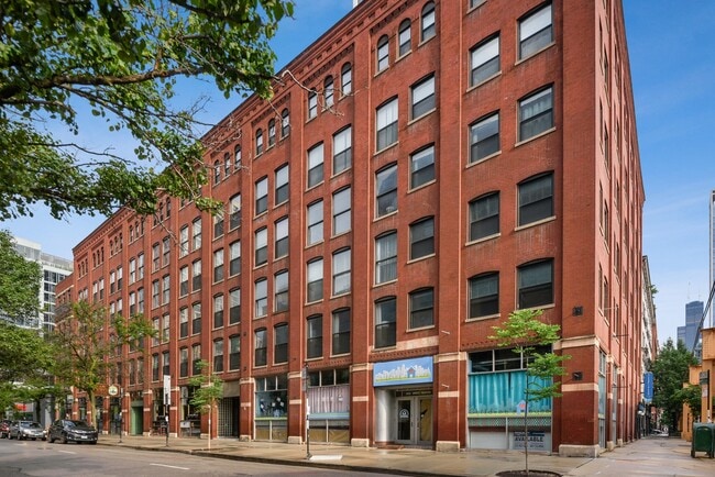 Photo - 225 W Huron St Condo Unit 316
