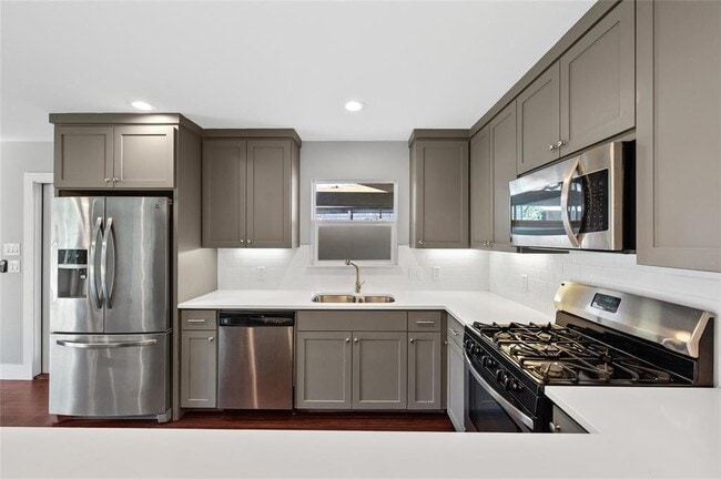 Photo - 1305 Glenwood Dr