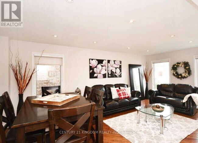 Photo - 78 Floribunda Crescent