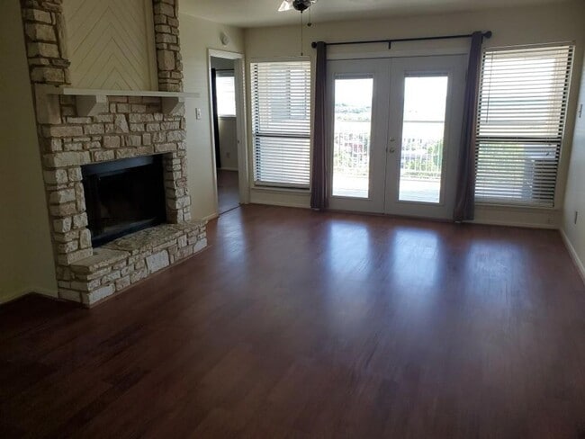 Photo - Cougar Ridge Unit 5