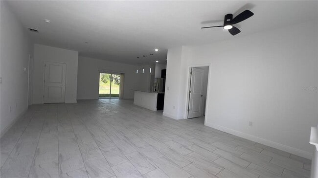 Photo - 5027 SW 165th St Rd