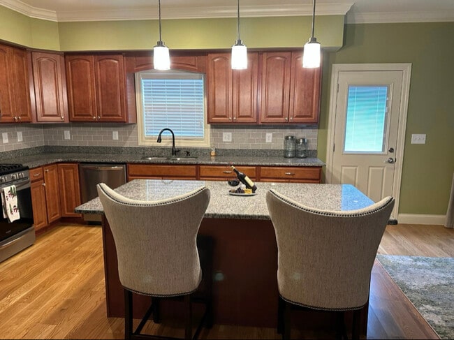 Photo - 3202 Glencliff Rd