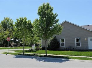 Photo - 3 Bedroom 2 Bathroom Ranch Style Home in Noblesville!