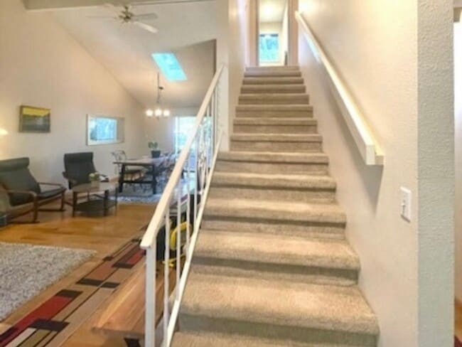 Photo - 4 Bedroom Single Family Home in Vancouver