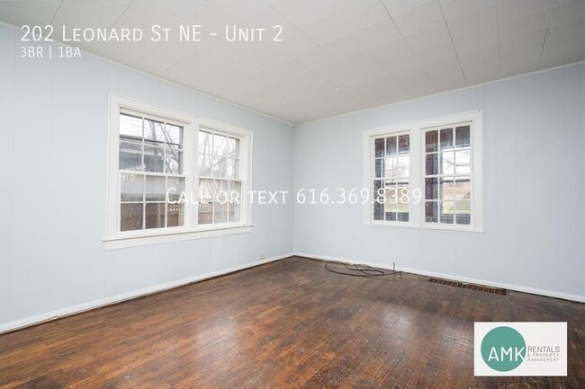 Photo - 202 Leonard St NE Unit 2