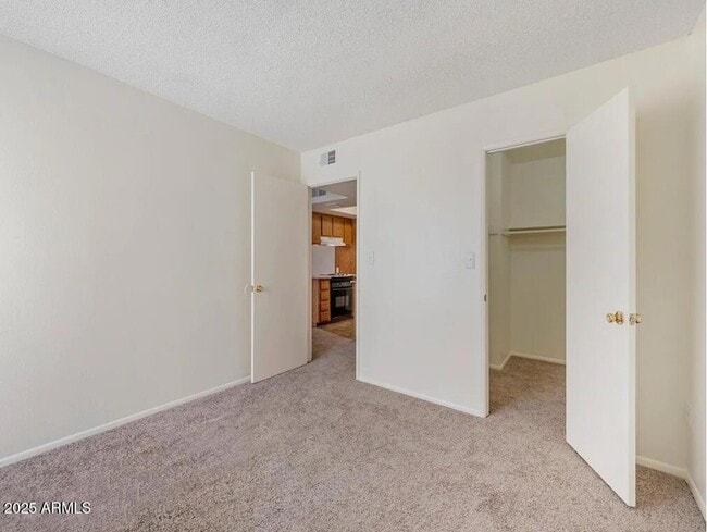 Photo - 5750 N 59th Ave Unit 1A