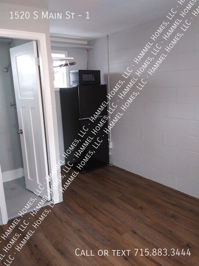 Photo - 1520 S Main St Unit 1