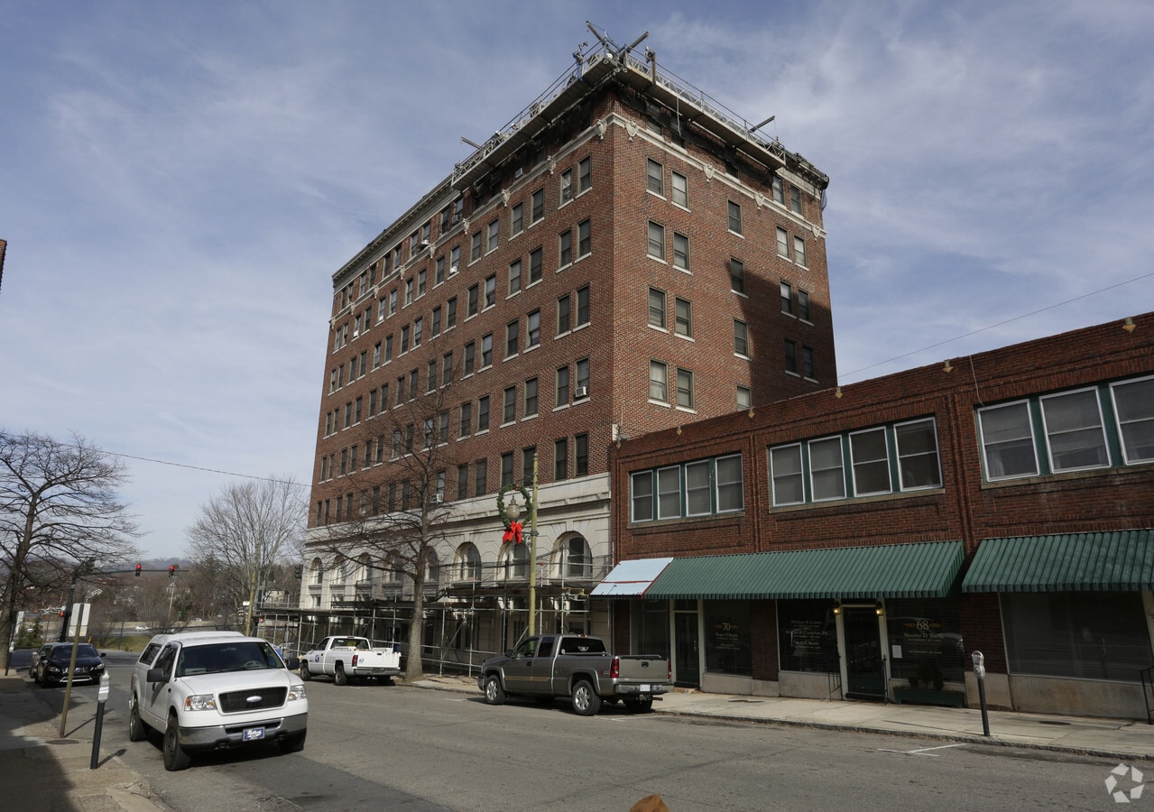 Photo - Altamont Apartments