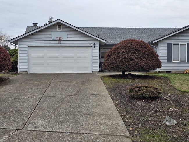 Photo - 11019 NW 33rd Ave