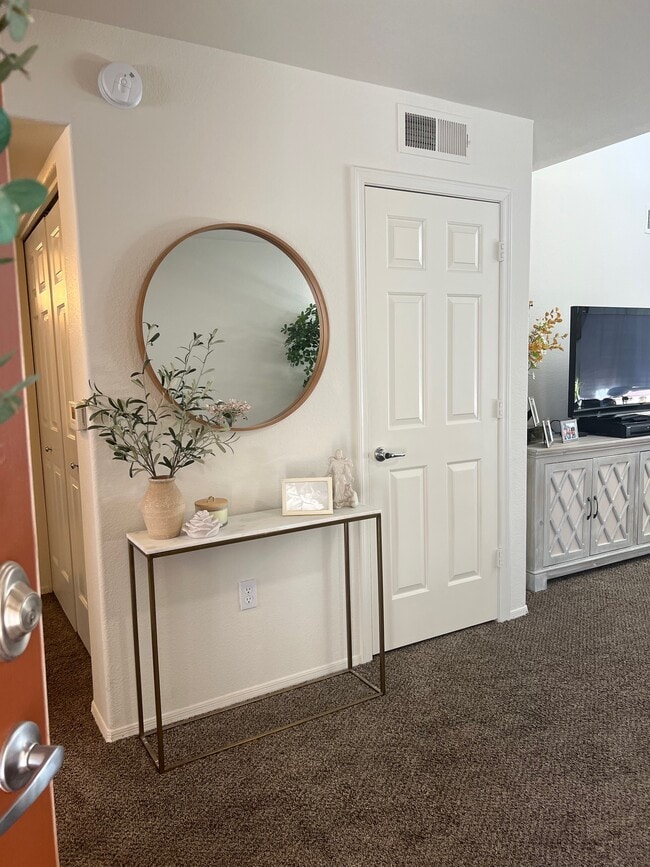 Photo - 9990 N Scottsdale Rd Condo Unit 2006