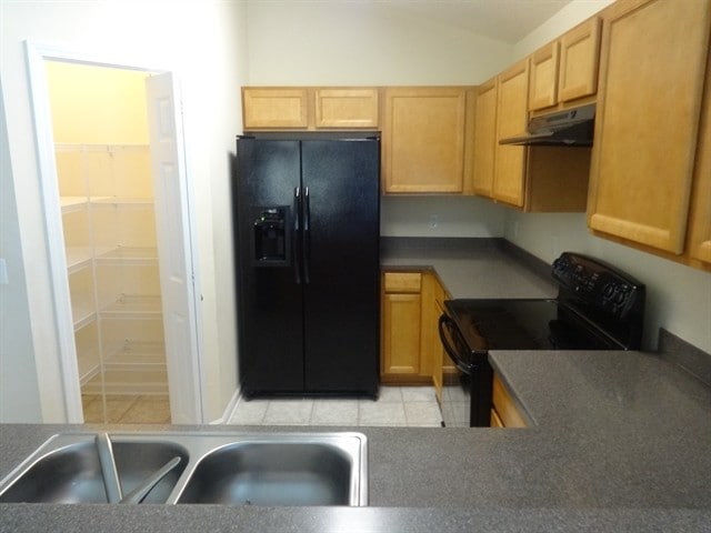 5734 Village Pond Cir
