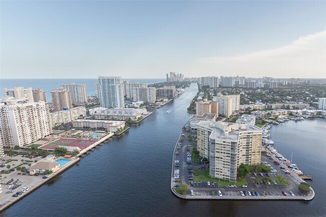 Photo - 2600 E Hallandale Beach Blvd Unit T3307