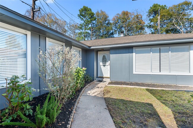 Photo - 442 N Compass Rose Cir