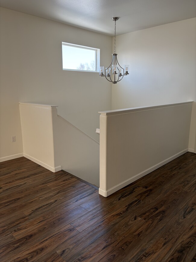 Photo - 4821 Kalenka Cir