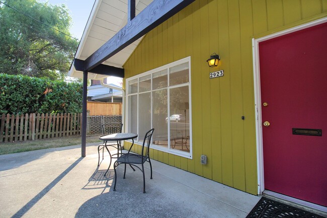Photo - 2923 NE 92nd Ave
