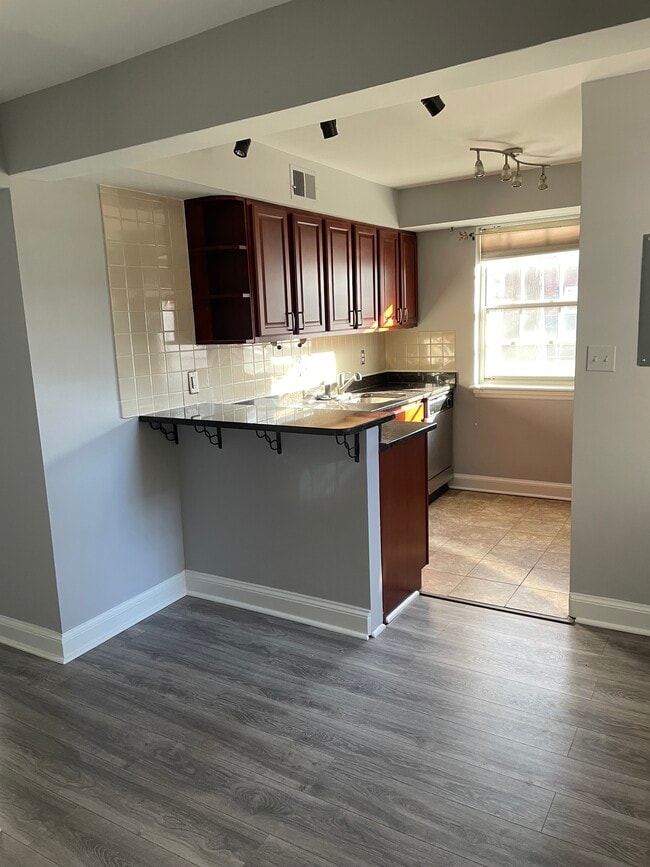 Photo - 2103 N Taft St Unit 114