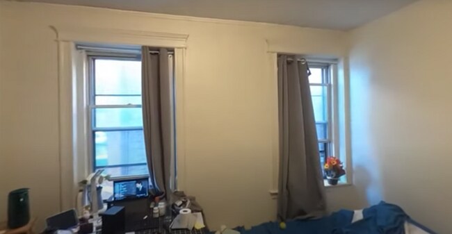 Photo - 121 Longwood Ave Unidad 2