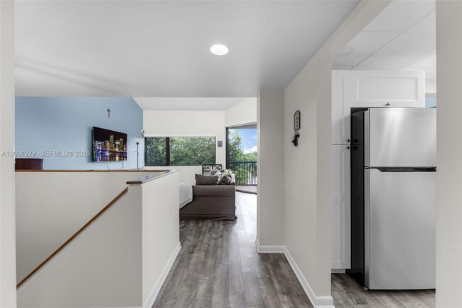 Photo - 6701 SW 116th Ct Unidad 406