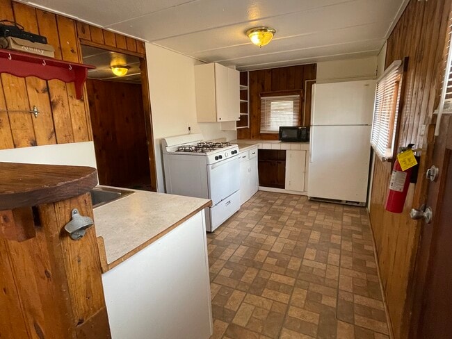 Photo - 312 Ruxton Ave