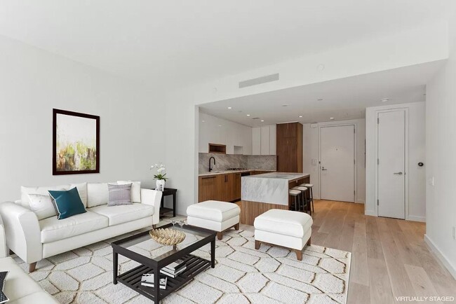 21 India St Unit 4-E