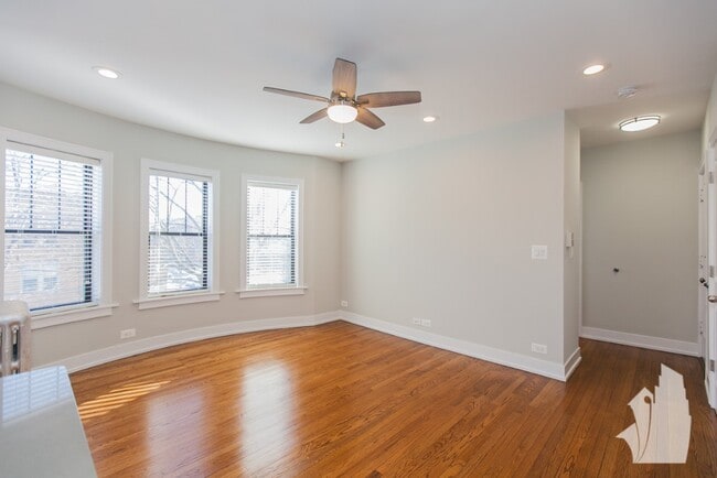 Photo - 4602 N Winchester Ave