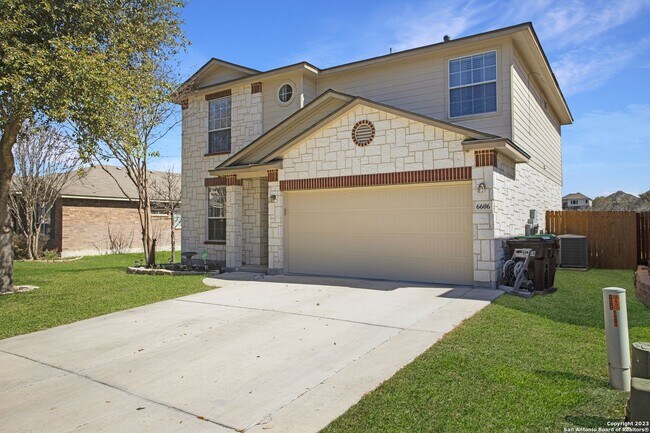 Photo - BEAUTIFUL 3-BEDROOM HOME WITH FANTASTIC PATIO IN ALAMO RANCH