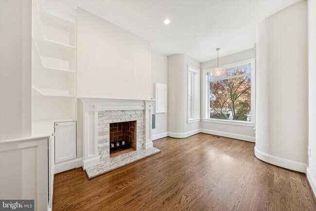 Photo - 1842 North Capitol St NW