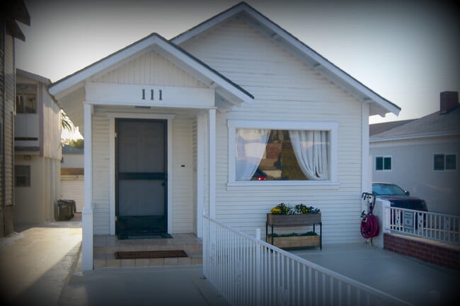 Photo - 111 N Pacific Coast Hwy Unidad 111