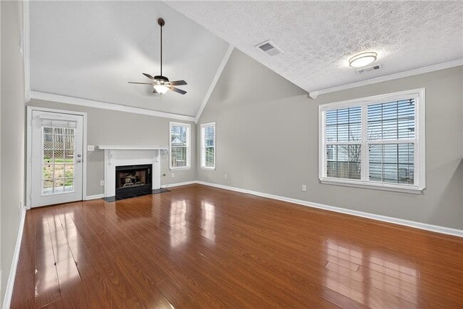 Building Photo - 1418 Shiloh Way NW