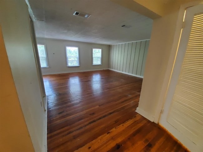 3906 Council Cir Unit C