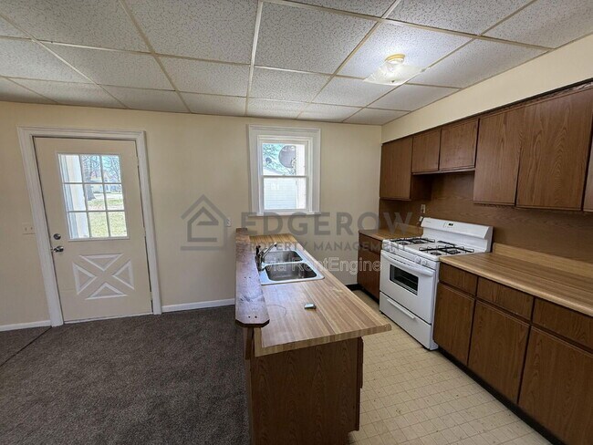 Photo - 131 Lincoln St