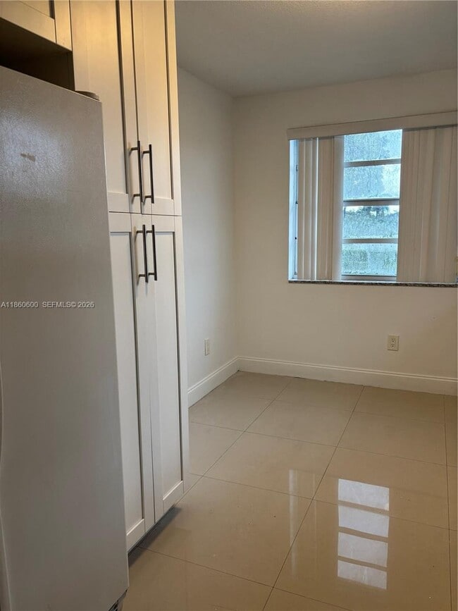 Photo - 2662 SE 19th Ct Unit 205-E