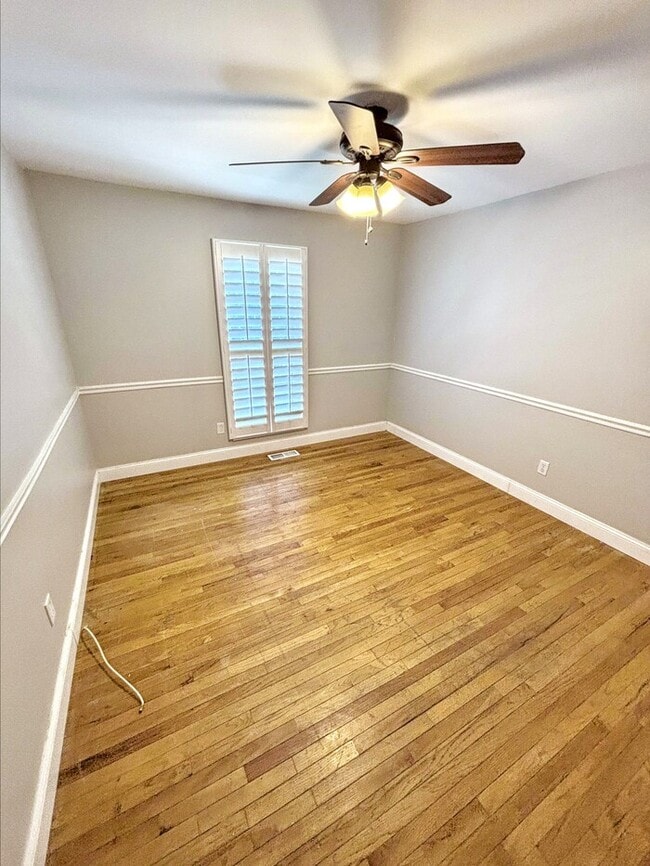 Photo - 813 Big Bend Woods Dr