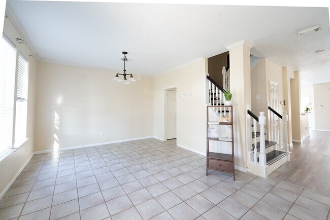 Photo - 1809 Oakland Cir