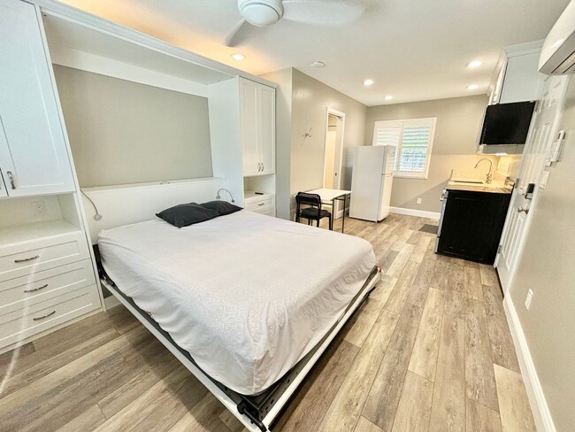 Photo - Fully Furnished Studio Near Nugget